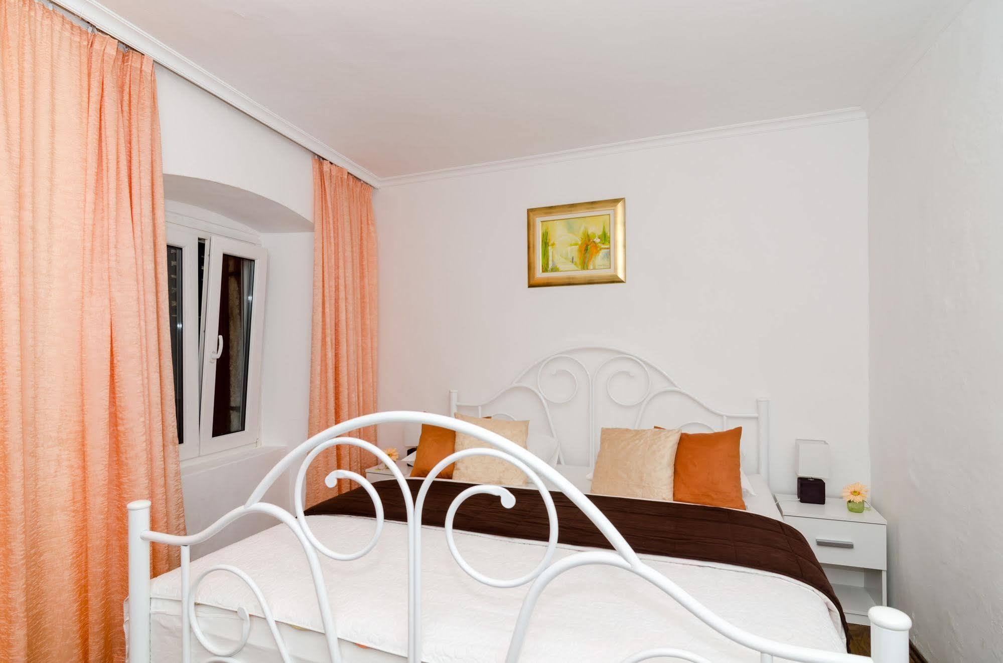Apartments Minerva Ragusa Esterno foto